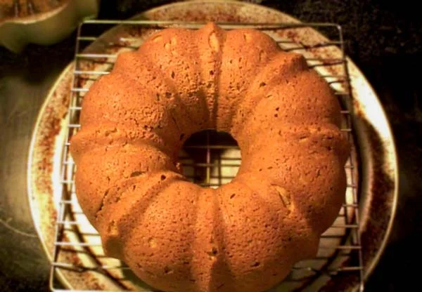 spiced pumpkin bundt cake