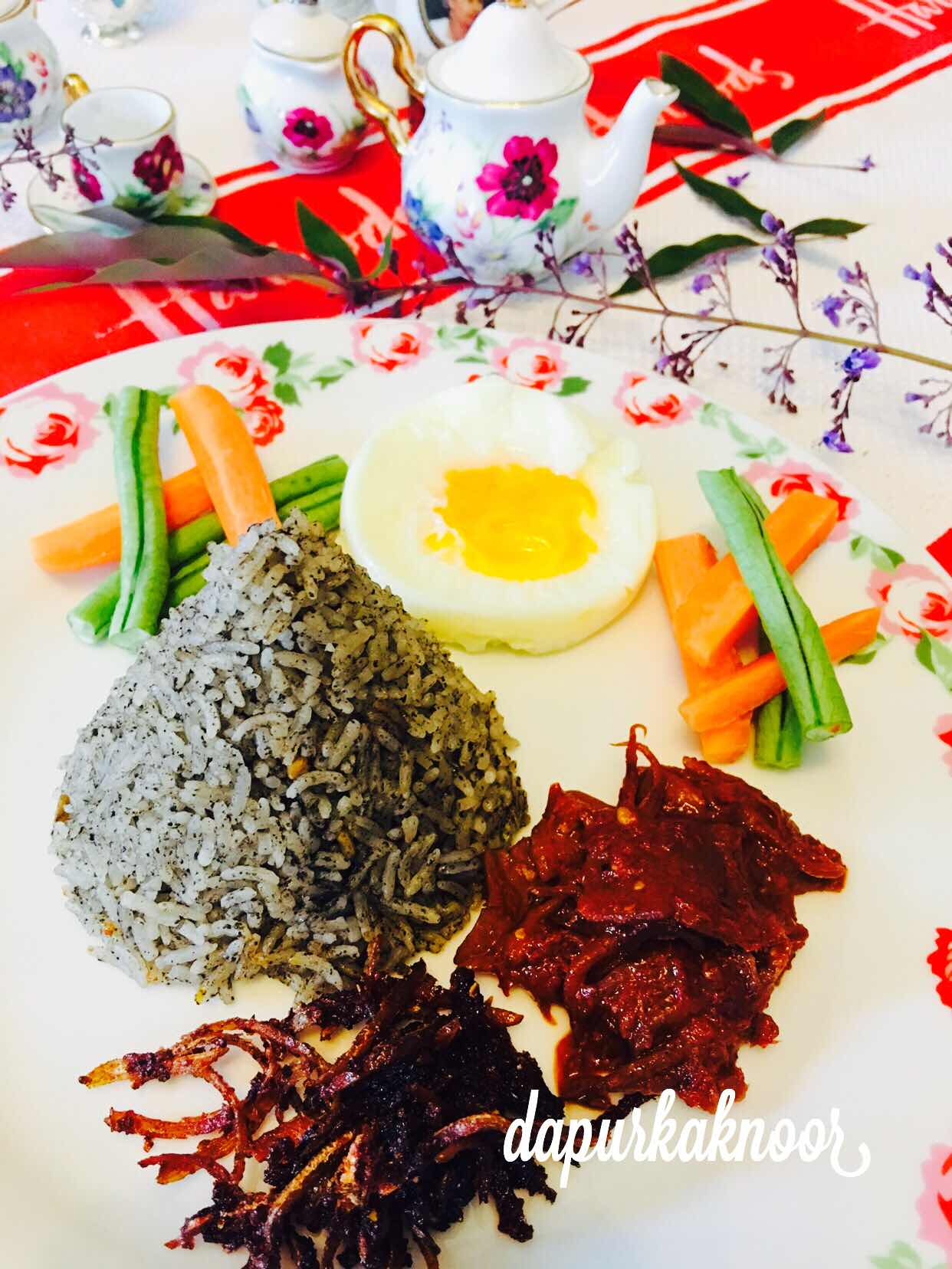 Dapur Kak Nor  Desainrumahid.com