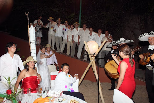 boda en playa, beach wedding, Oaxaca, México, Bodas Huatulco, Wedding Planner