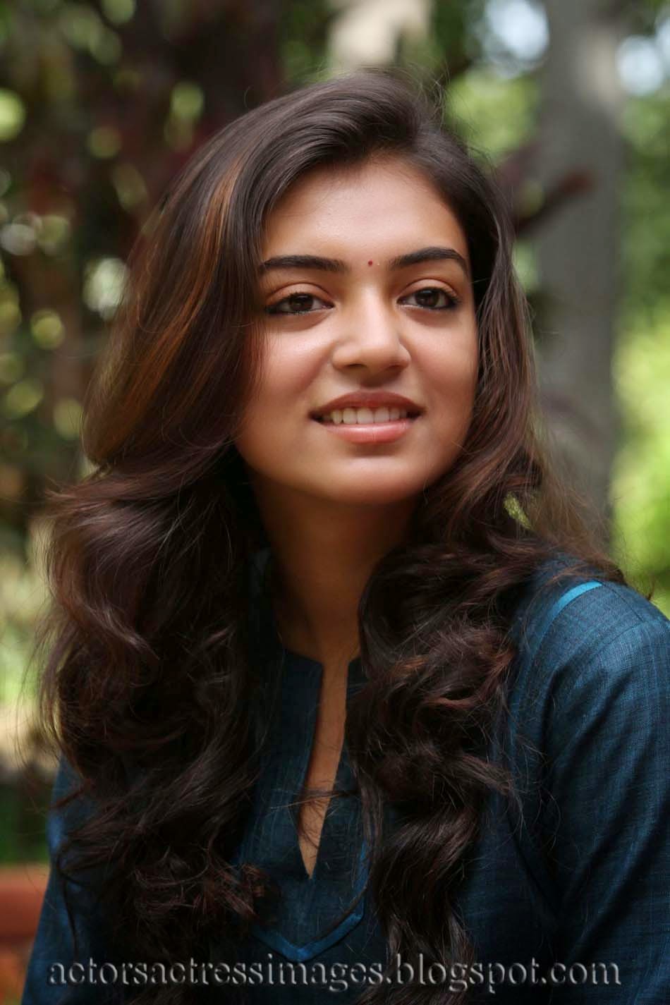 Malayalam Actress Nazriya Nazim Cute Smile  Photos