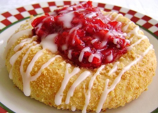 rsz_strawberry_cheesecake_rolls_022