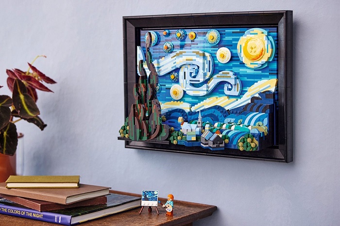 LEGO of Vincent Van Gogh's The Starry Night Painting