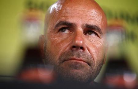 Holandês Bosz sucede Tuchel no comando do Borussia Dortmund