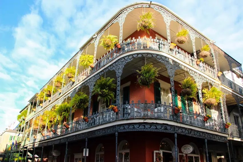 Key Factors Influencing Hotel Performance and Strategies for Improvement