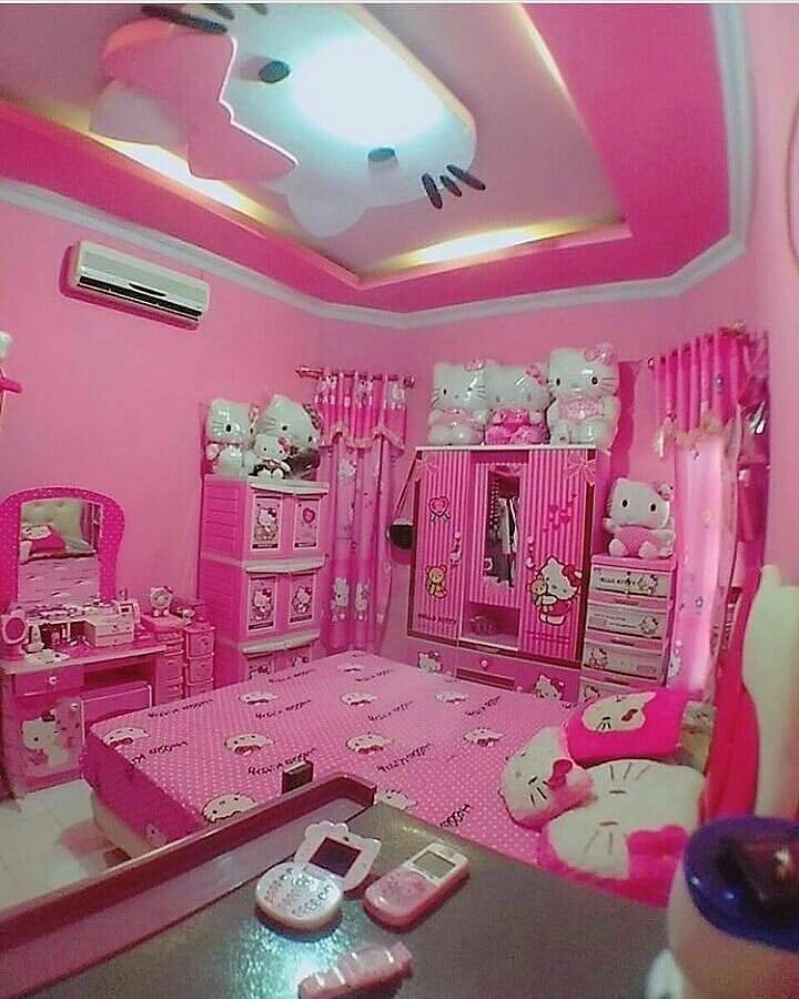 35 Desain  Kamar  Tidur  Hello  Kitty  untuk Anak  Perempuan  