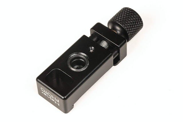 Hejnar PHOTO FQD1 Quick Detach Clamp  bottom socket view