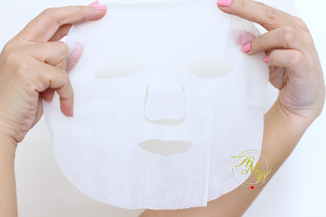a photo of Lululun Face Masks review.  Lululun Precious Anti Aging Care,  Lululun Blue Moisture-Enrich Pack , Lululun Classic Moisturizing Face Mask review