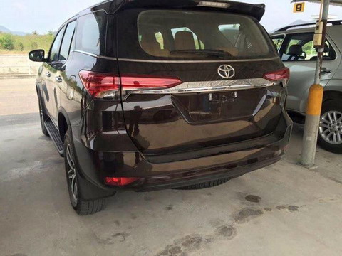 toyota-fortuner-2016-lo-anh-truoc-ngay-ra-mat-3