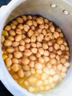 easy-chole-(chickpea)-masala-recipe-step-2(4)