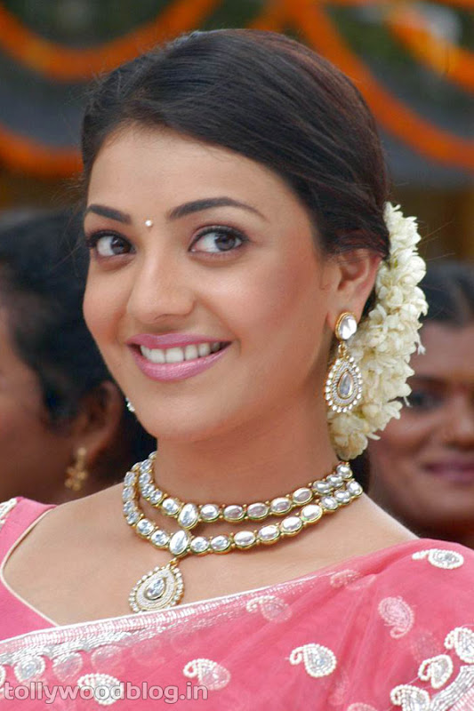 Kajal Agarwal Cute Photos in Pink Saree Photoshoot images