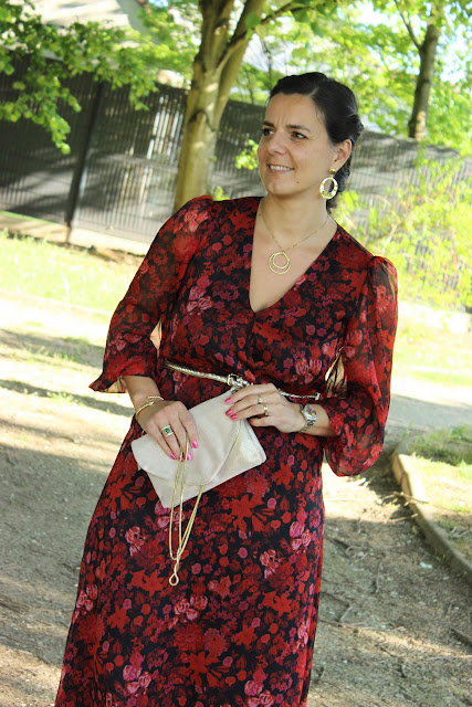 robe rouge, escarpins dorés minelli, look du jour, les petites bulles de ma vie