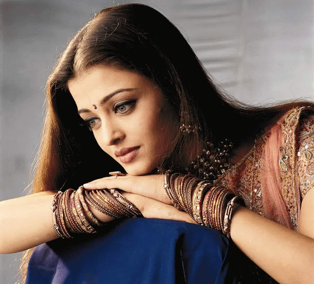 Aishwarya Rai HD Wallpaper