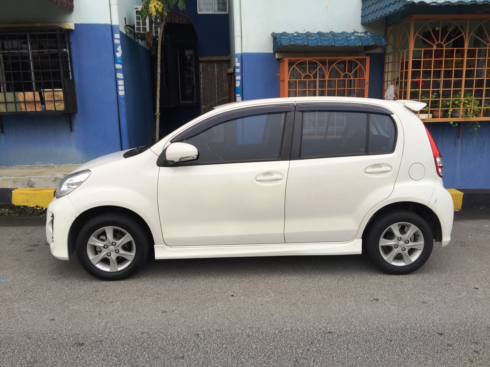 KERETA SEWA GOMBAK : PERODUA MYVI 1.3 (2018) - OH BARAKAH 