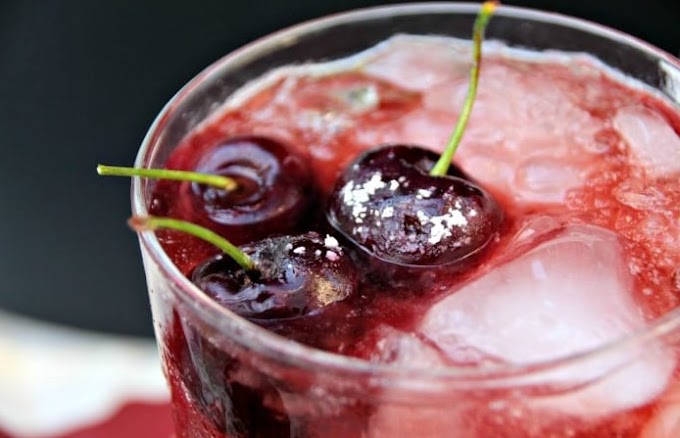 Cherry Bomb Cocktail #summer #drinks
