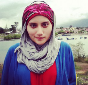 Foto-foto News Anchor Cantik Berjilbab Trans 7 Terbaru 2014