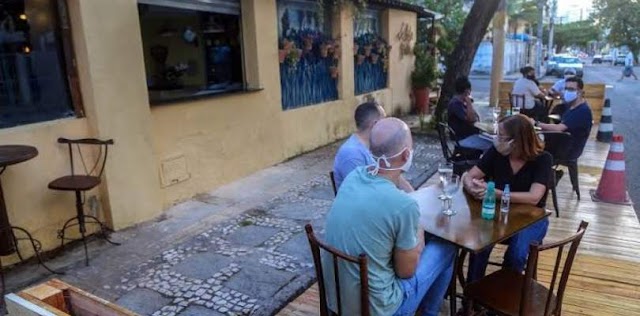 Governo da Bahia proíbe venda de bebida alcoólica no feriado do 2 de julho