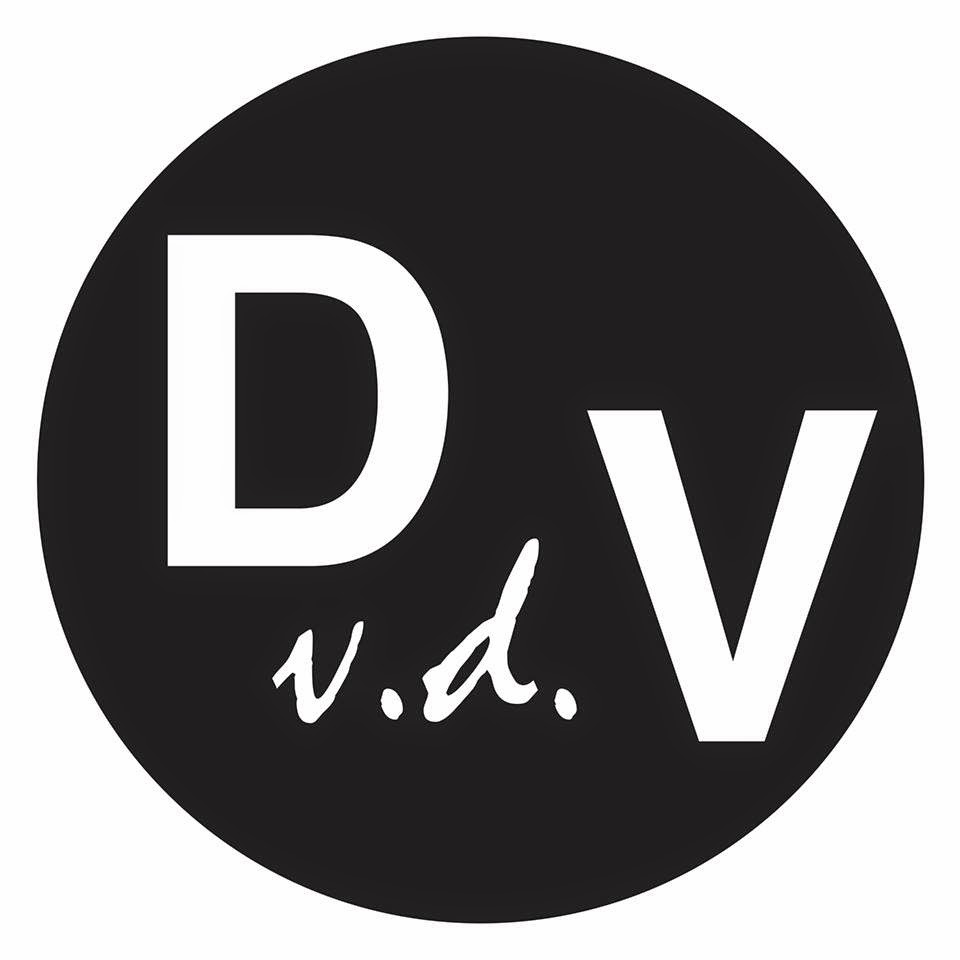 Dekker van de Vegt logo