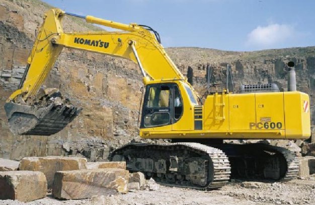 excavator Komatsu PC 600