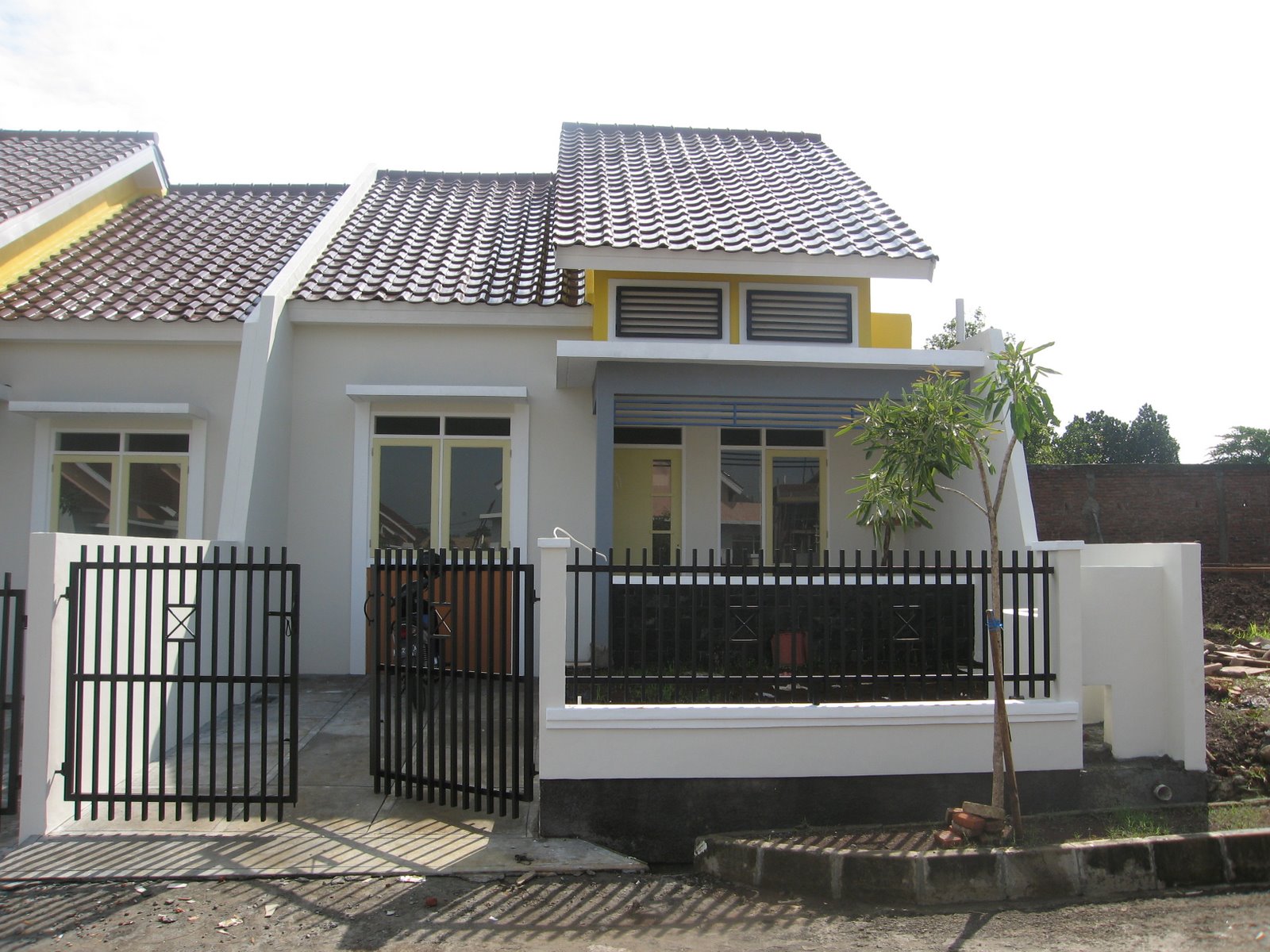 Foto Teras Rumah Minimalis Sederhana Dshdesign4kinfo