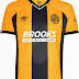 Umbro lança as novas camisas do Cambridge United