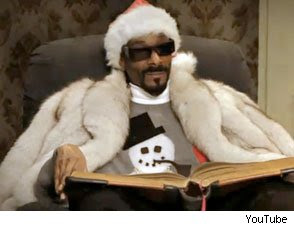 Snoop-Dogg-Shares-a-Special-Christmas-Message