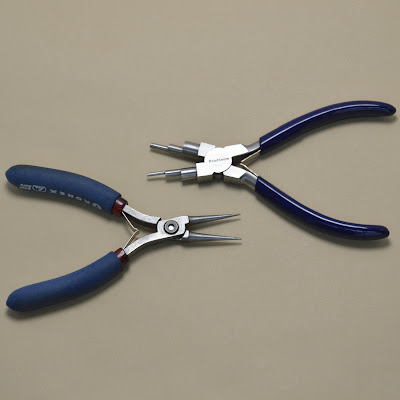 Round nose and 6 step loop pliers