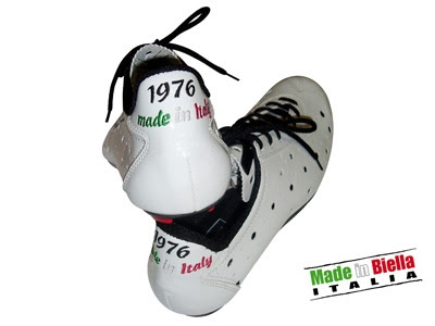 Site Blogspot  Italian Shoes on Italian Cycling Journal  Vittoria Retro Cycling Shoes