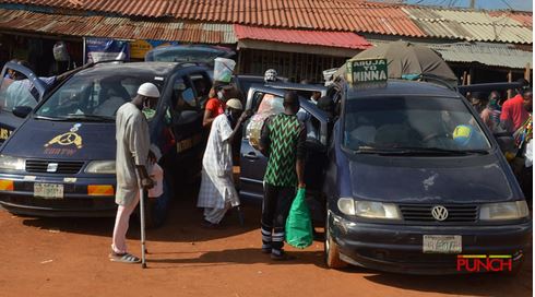 Passengers Besiege Abuja Park As FG Lifts Interstate Travel Ban