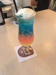 Mickey's Fun Wheel drink Disney Cove Bar