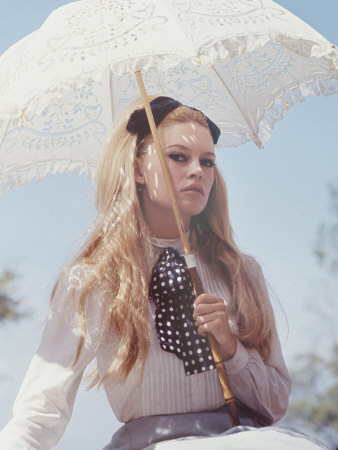 Brigitte Bardot plays a girl named Maria of Irish and French descent