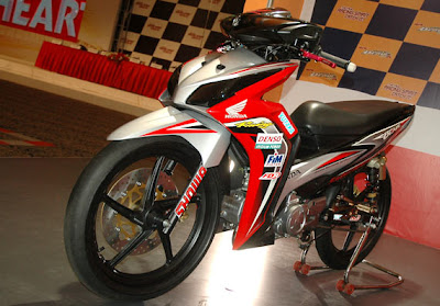 gambar honda blade modifikasi