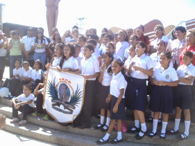 Inician celebración del décimo quinto aniversario de la creación de  las Escuelas Bolivarianas en Apure.