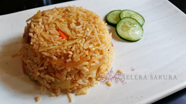 Nasi Goreng Tomyam Mudah - Selera Sakura