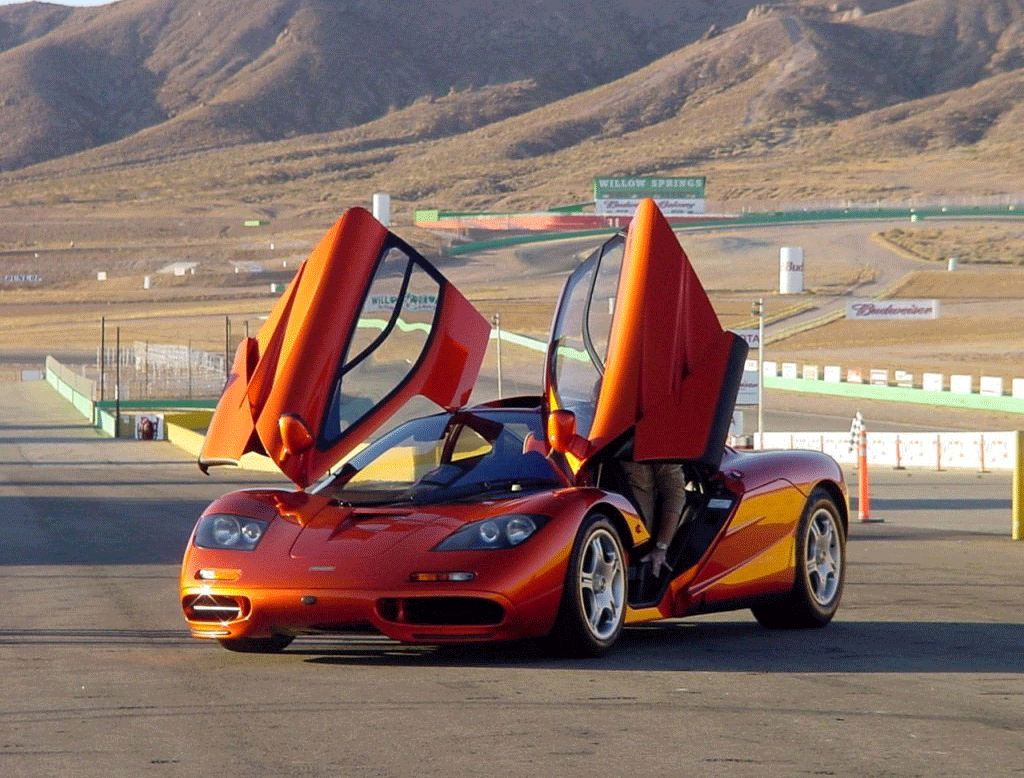 mclaren f1 car