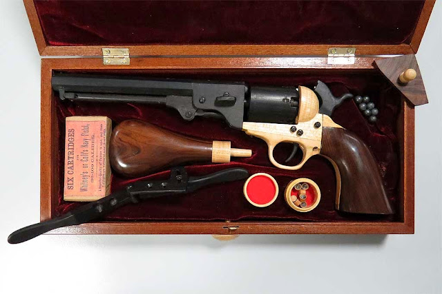 Wooden Colt 1851 Navy Revolver made by Furio Sciumbata, Livorno