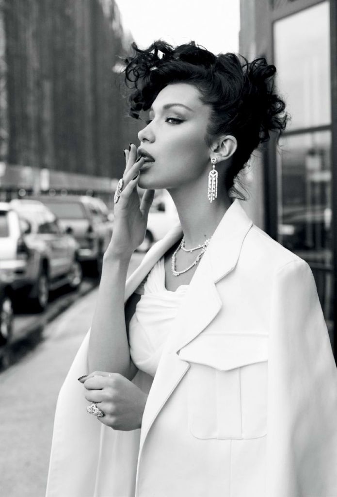 bella hadid sexy models photo shoot vogue magazine turkey