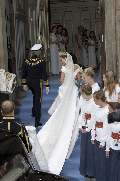 The Bridal Veil The Crown Princess is wearing Queen Sofia 39s lace veil