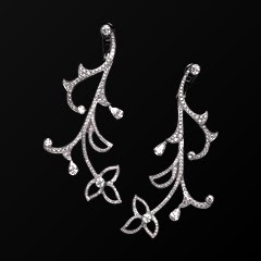 Limelight embroidery motif earrings