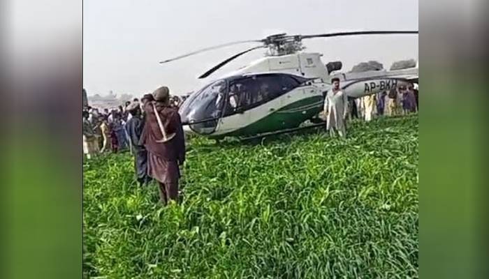 At the request of the girl, the groom reached Peshawar in a helicopter