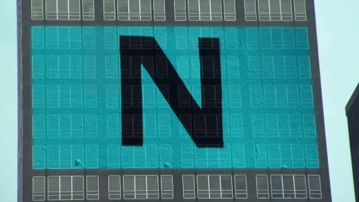 Sesame Street sponsors are the number 15 and the letter N. At the end of the Sesame Street Episode 4277, Murray announces the sponsors and the episode ends.