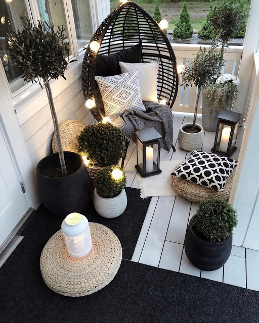 20+ Small Balcony Ideas Apartment