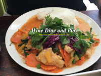 Nitally's / Red curry / https://winedineandplay.blogspot.com/2018/06/nitallys.html