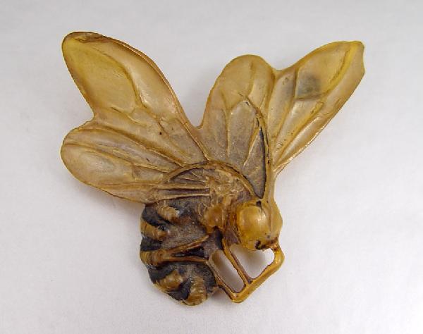 tatoo lady bumble bees. Carved horn umble bee brooch