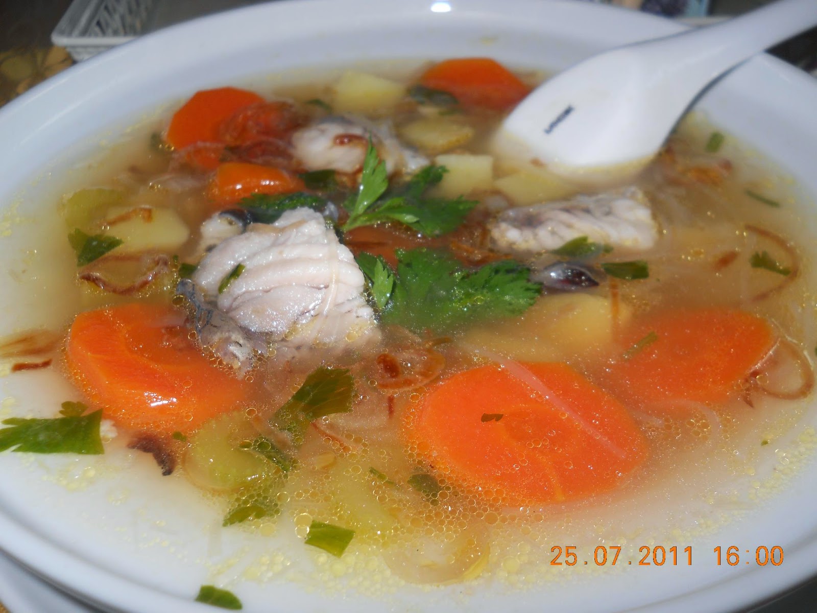 Resepi: Sup Ikan Kurau dengan sayur-sayuran.  Rujukan Masakan
