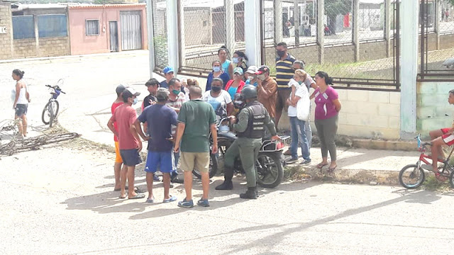 ¡SE ALZAN! HABITANTES DE CALICANTO EXIGEN EL SUMINISTRO DE AGUA