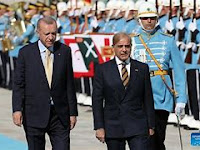 Turkey's Erdogan, Pakistan PM Sharif discuss boosting cooperation