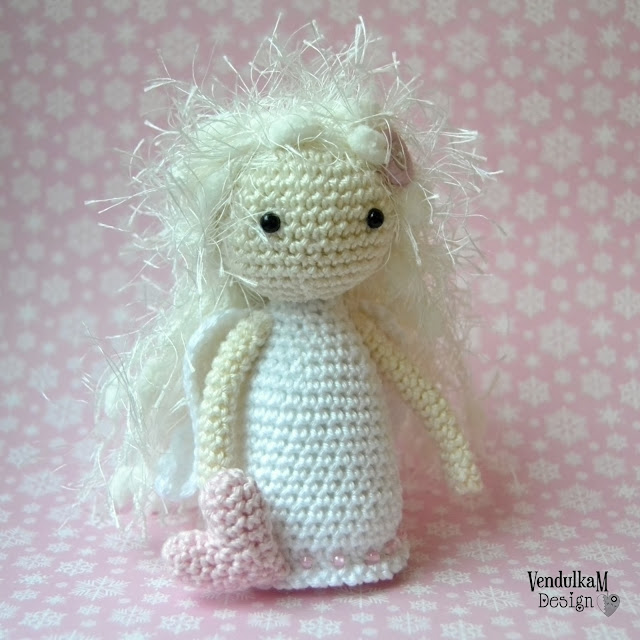 Little angel - crochet decoration