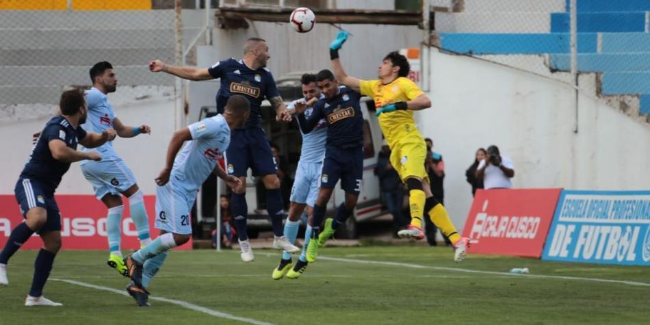 Football Across Nations Real Garcilaso And Sporting Cristal Drew 1 1 In The First Game Of The 10th Round Of The Peruvian Liga 1 Apertura