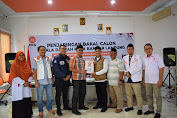 Yusirwan dan Brigjen (Purn) Iksan Mengembalikan Berkas Penjaringan Serta Berkas Bacakada DPD PKS Bandar Lampung