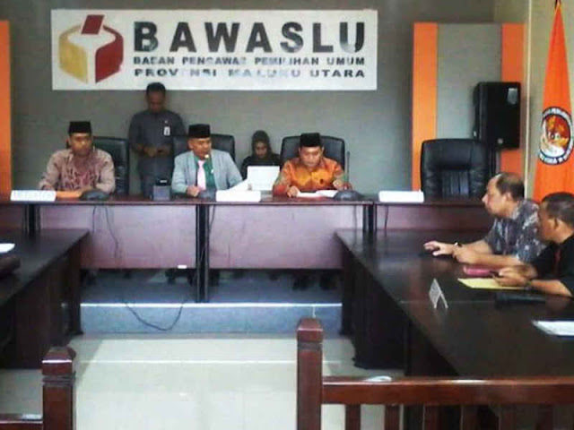 Bawaslu Malut Gelar Mediasi Atas Sengketa Empat Parpol Pemohon